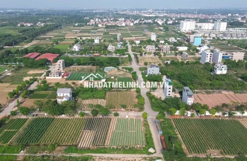 Cần bán đất gần uỷ ban xã Yên Lãng, Hà Nội. Dt 100m2. giá tốt